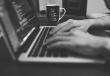 Porównanie bibliotek deep learning: PyTorch vs. TensorFlow