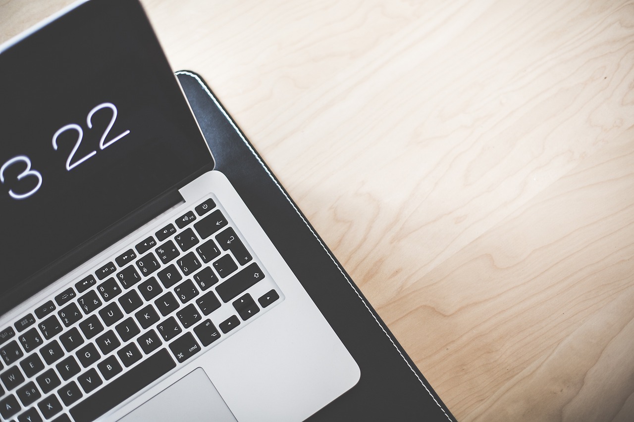 computer-1867760_1280